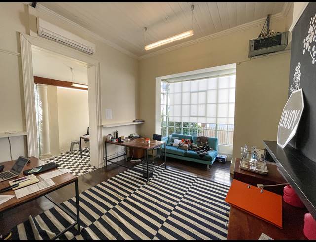 300M² BUILDING FOR SALE IN TAMBOERSKLOOF